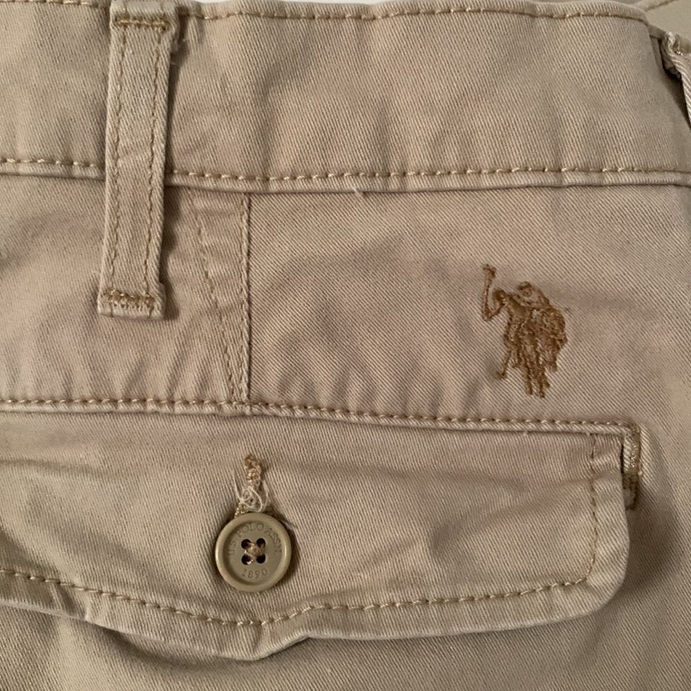 US Polo Assn. Activate Stretch Logo Tan Shorts Men’s Size 40 - Picture 9 of 10